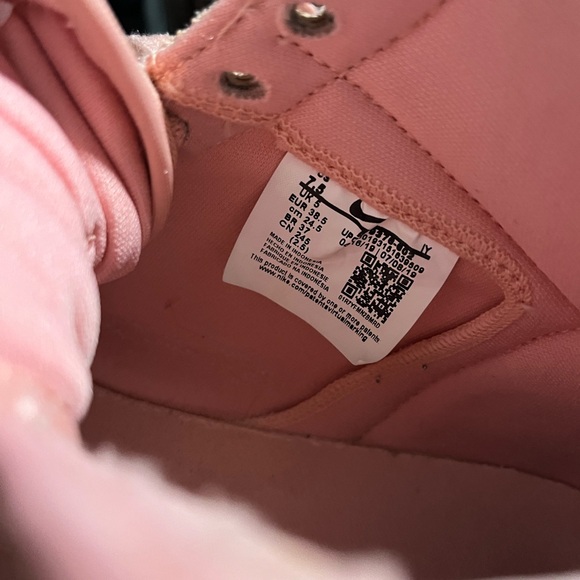 NIKE BLAZERS SIZE 7.5 - Picture 10 of 12